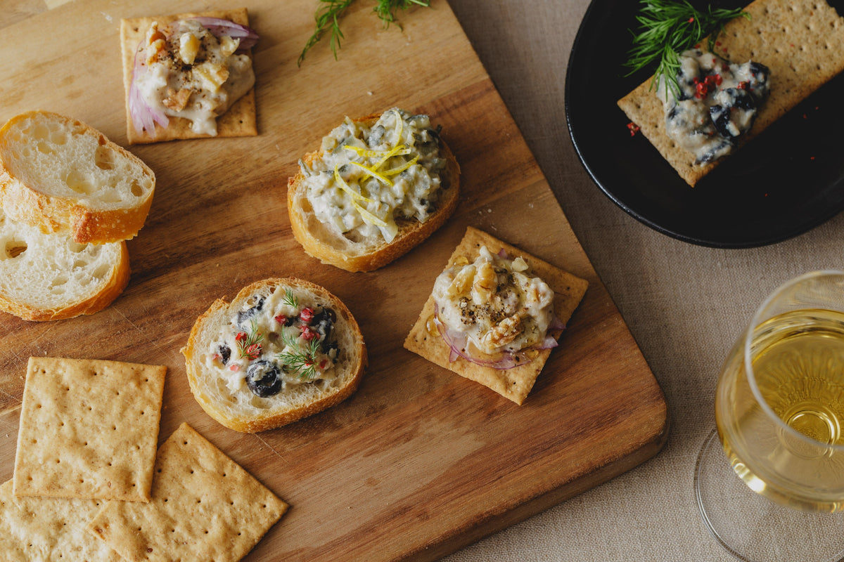 「鯖の醸しリエット」で作る彩りカナッペ3種