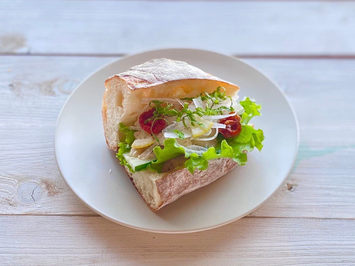 鯖の醸しリエットのサンドウィッチ